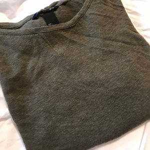 Green Quarter Sleeve Top